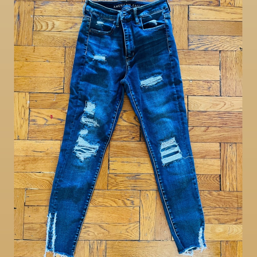 American Eagle Next Level Stretch Skinny Jeans (US size 6)